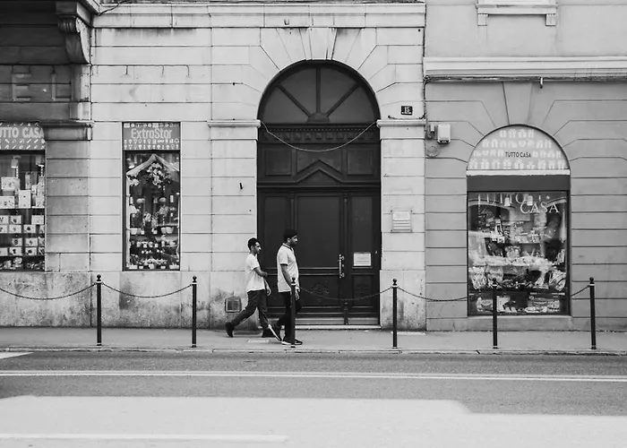 Ghega 15 Stazione Locazione Turistica *